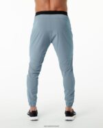 Clothing IE Alphalete Men Studio Pant Fog Blue 2L4400737 - Image 5