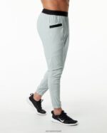 Clothing IE Alphalete Men Studio Pant Oyster Grey 2L4400741 - Image 2