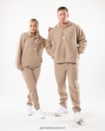 Clothing IE Alphalete Unisex King Quarter Zip Linen Brown 2L4400481 - Image 2