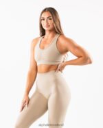 Clothing IE Alphalete Women Amplify Bra Linen Brown 2L4400101 - Image 3