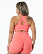 Clothing IE Alphalete Women Amplify Bra Pixel Pink 2L4400116 - Image 2