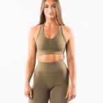 Clothing IE Alphalete Women Amplify Bra Willow Green 2L4400105
