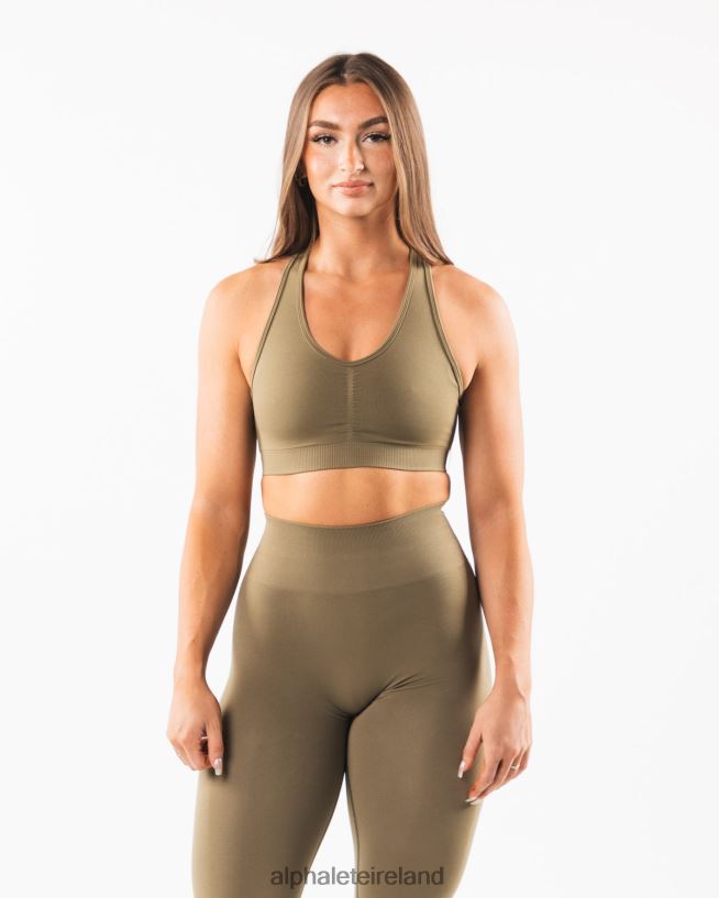 clothing_ie_alphalete_women_amplify_bra_willow_green_2l4400105.jpg Clothing IE Alphalete Women Amplify Bra Willow Green 2L4400105 - Image 1