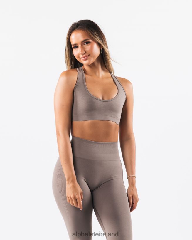 clothing_ie_alphalete_women_amplify_contour_bra_mocha_brown_2l440063.jpg Clothing IE Alphalete Women Amplify Contour Bra Mocha Brown 2L440063 - Image 1