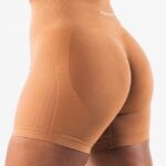 Clothing IE Alphalete Women Amplify Contour Short 5" Clay Brown 2L4400314