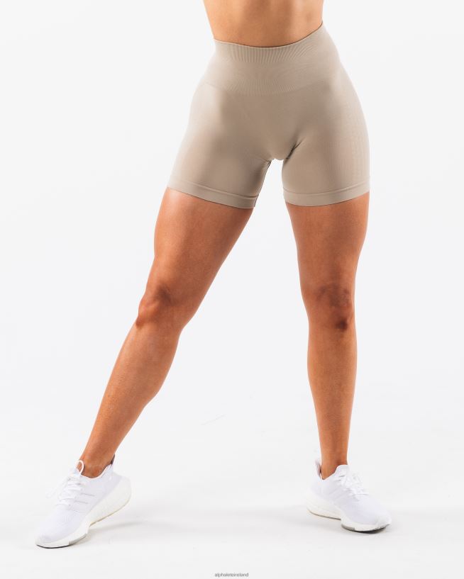 Clothing IE Alphalete Women Amplify Contour Short 5" Grand Central Brown 2L4400292 - Image 3