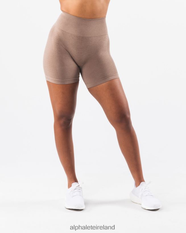 Clothing IE Alphalete Women Amplify Contour Short 5" Sand Brown 2L4400313 - Image 3