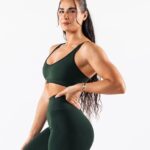 Clothing IE Alphalete Women Amplify Excel Bra Central Park Green 2L44006