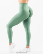 Clothing IE Alphalete Women Amplify Legging Jade Green 2L4400419 - Image 4