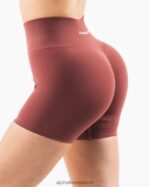Clothing IE Alphalete Women Amplify Short 4.5" Autumn Red 2L4400336 - Image 4