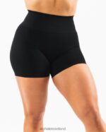 Clothing IE Alphalete Women Amplify Short 4.5" Black 2L4400324 - Image 2