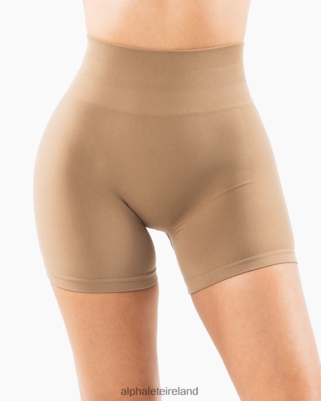Clothing IE Alphalete Women Amplify Short 4.5" Chai Brown 2L4400338 - Image 3