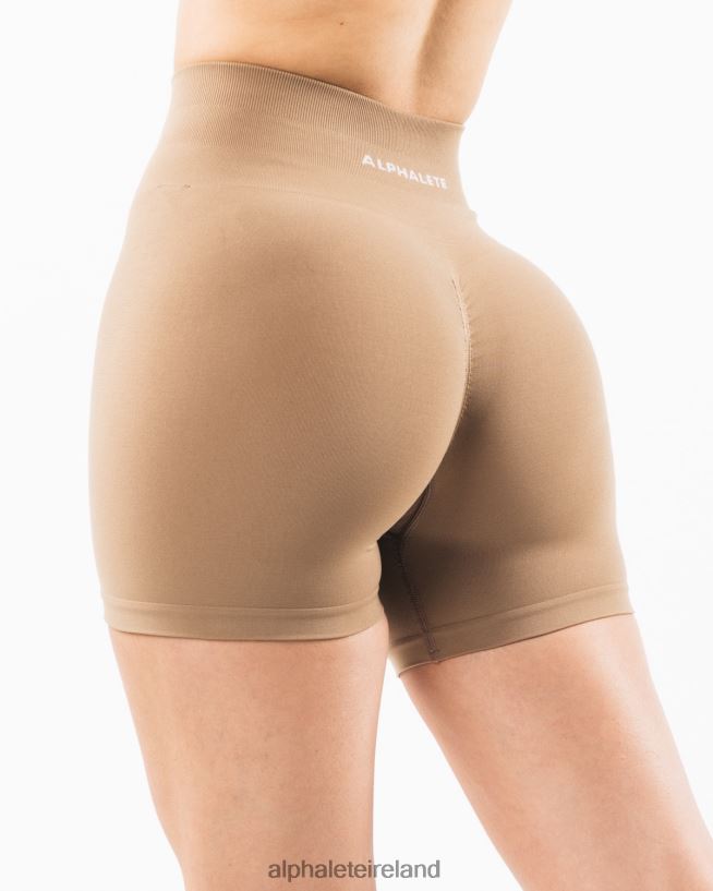 Clothing IE Alphalete Women Amplify Short 4.5" Chai Brown 2L4400338 - Image 1