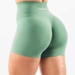 Clothing IE Alphalete Women Amplify Short 4.5" Jade Green 2L4400330