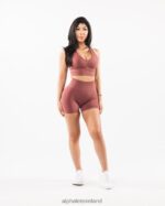 Clothing IE Alphalete Women Amplify Short 4.5" Rose Red 2L4400335 - Image 2