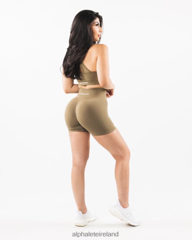 Clothing IE Alphalete Women Amplify Short 4.5" Willow Green 2L4400339 - Image 2