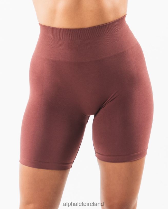 Clothing IE Alphalete Women Amplify Short 6.5" Autumn Red 2L4400354 - Image 3