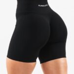 Clothing IE Alphalete Women Amplify Short 6.5" Black 2L4400363
