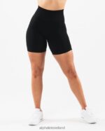 Clothing IE Alphalete Women Amplify Short 6.5" Black 2L4400363 - Image 3