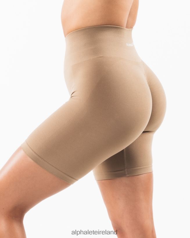 Clothing IE Alphalete Women Amplify Short 6.5" Chai Brown 2L4400355 - Image 4