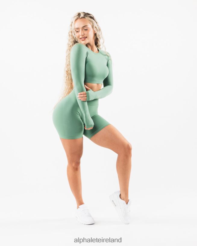 Clothing IE Alphalete Women Amplify Short 6.5" Jade Green 2L4400359 - Image 2