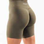 Clothing IE Alphalete Women Amplify Short 6.5" Oak Green 2L4400356