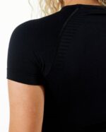 Clothing IE Alphalete Women Amplify SS Crop Black 2L4400238 - Image 4