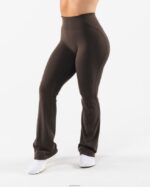 Clothing IE Alphalete Women Aura Flared Pant Cashmere Brown 2L4400398