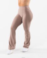 Clothing IE Alphalete Women Aura Flared Pant Sand Brown 2L4400394