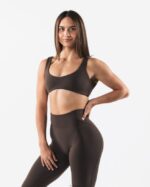 Clothing IE Alphalete Women Aura Sculpt Bra Cashmere Brown 2L440055 - Image 4