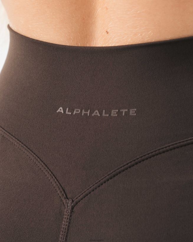 Clothing IE Alphalete Women Aura Short 5" Cashmere Brown 2L4400310 - Image 6