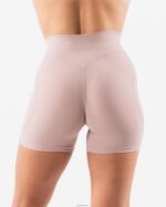 Clothing IE Alphalete Women Aura Short 5" Porcelain Brown 2L4400307 - Image 5