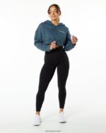 Clothing IE Alphalete Women Classic Capital Crop Hoodie Whale Blue 2L4400285 - Image 4