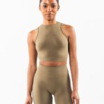 Clothing IE Alphalete Women Stratus Crop Tank Willow Green 2L4400173