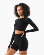 Clothing IE Alphalete Women Stratus LS Crop Black 2L4400259 - Image 3