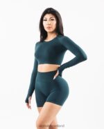 Clothing IE Alphalete Women Stratus LS Crop Midnight Blue 2L4400257 - Image 3