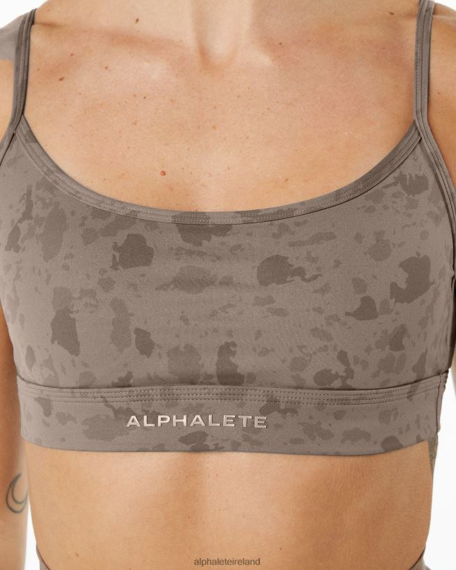 Clothing IE Alphalete Women Surface Limitless Bra Pebble Print Mocha Brown 2L4400149 - Image 4