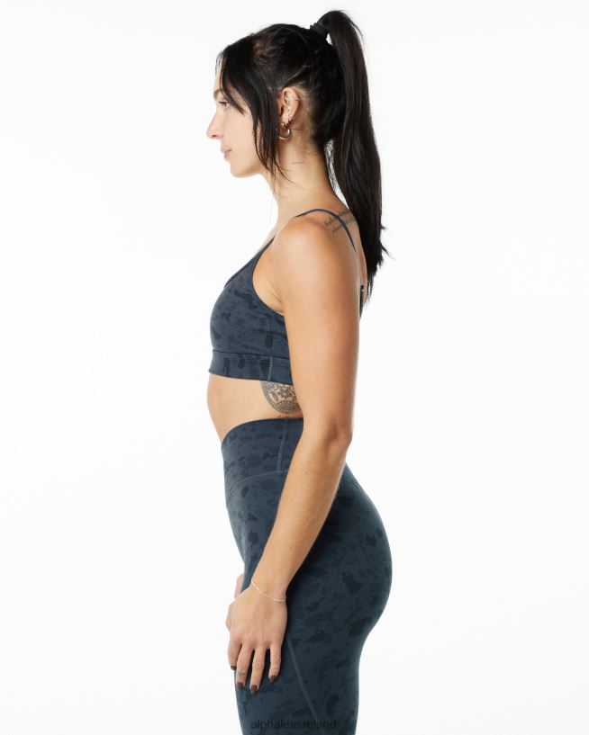 Clothing IE Alphalete Women Surface Limitless Bra Pebble Print Whale Blue 2L4400151 - Image 3