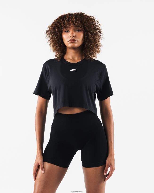 Clothing IE Alphalete Women Wolf Head Airtech SS Crop Black 2L4400211 - Image 1
